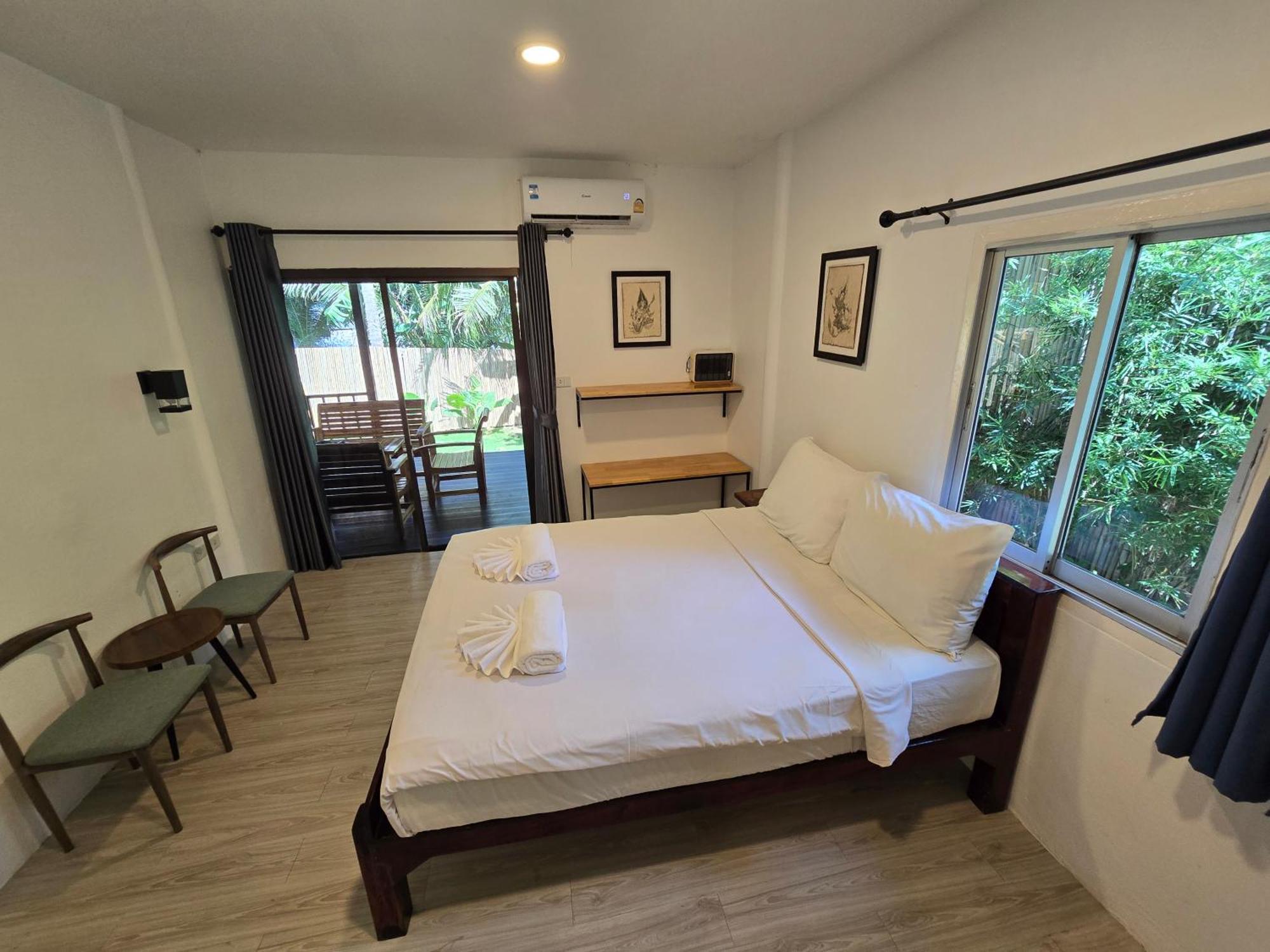 Hotel The Blue Gecko Ko Lanta Esterno foto