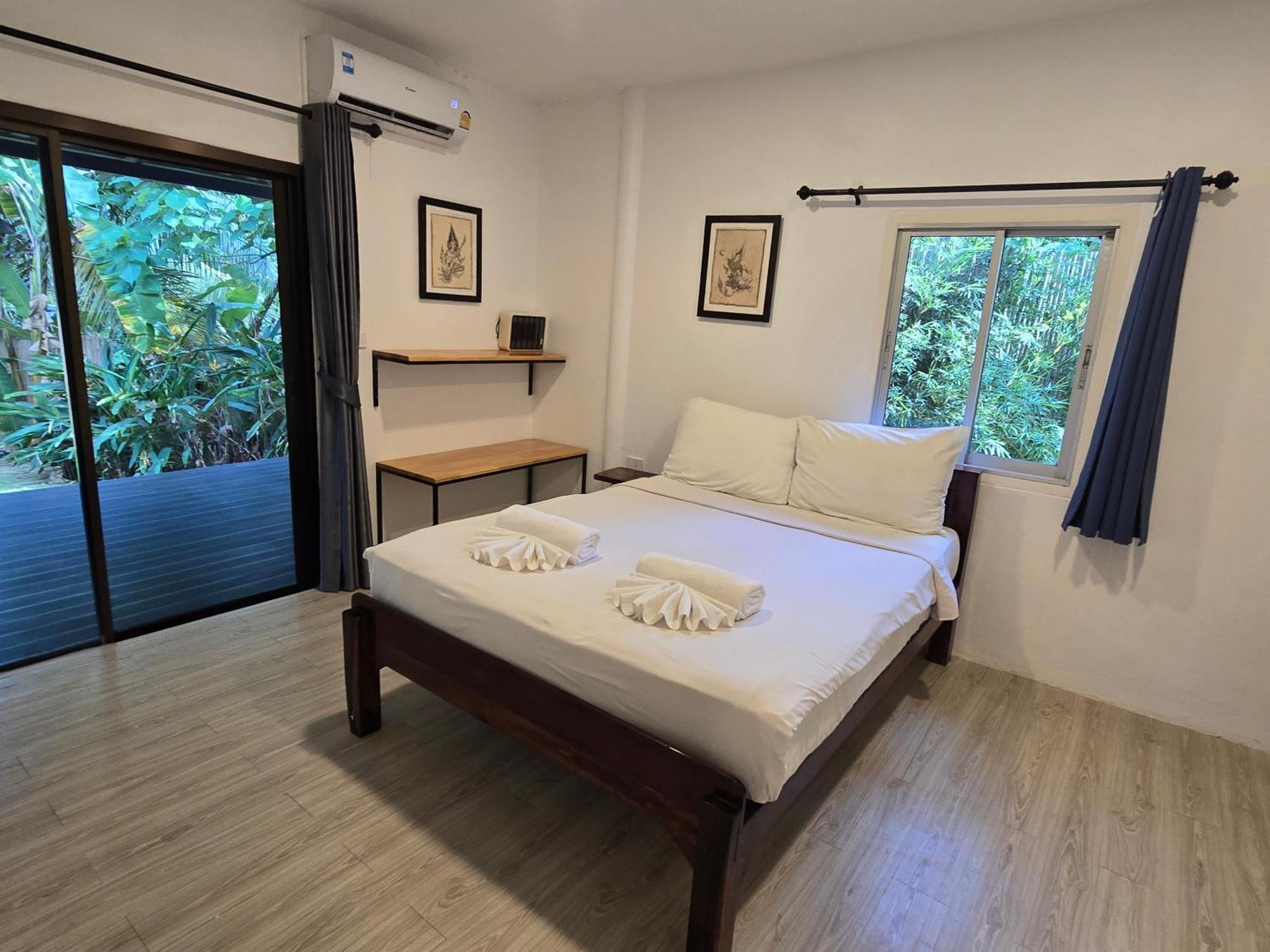 Hotel The Blue Gecko Ko Lanta Esterno foto