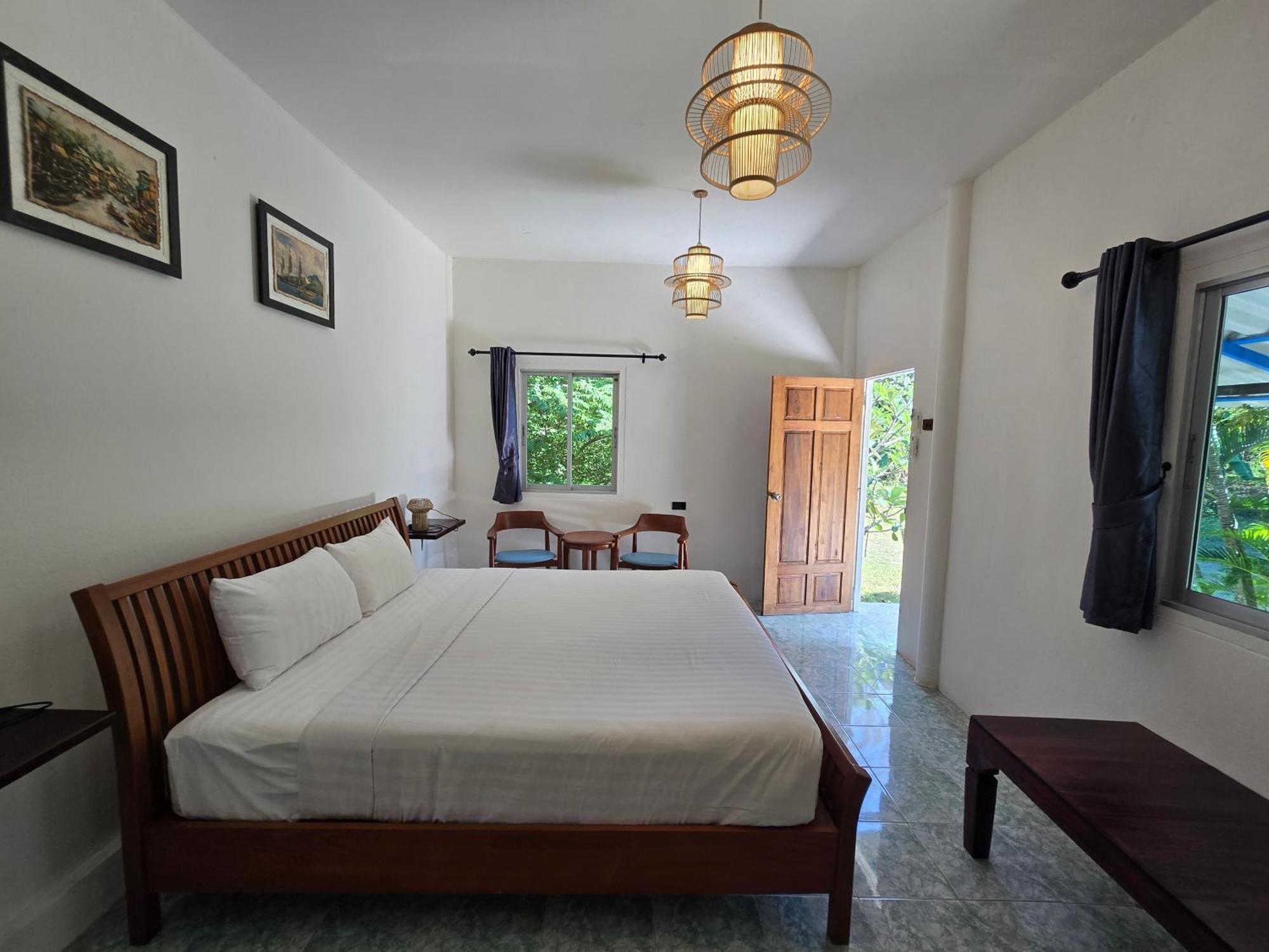 Hotel The Blue Gecko Ko Lanta Esterno foto