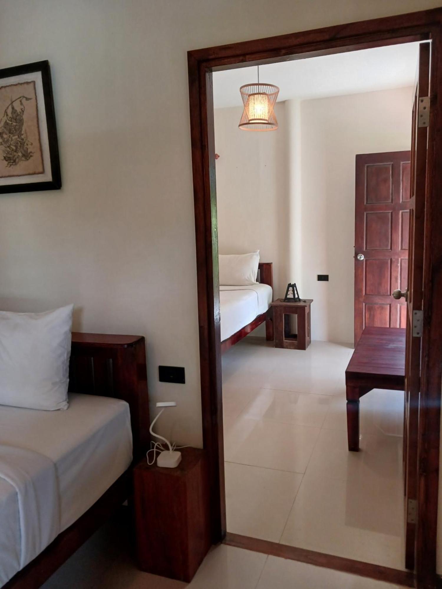 Hotel The Blue Gecko Ko Lanta Esterno foto