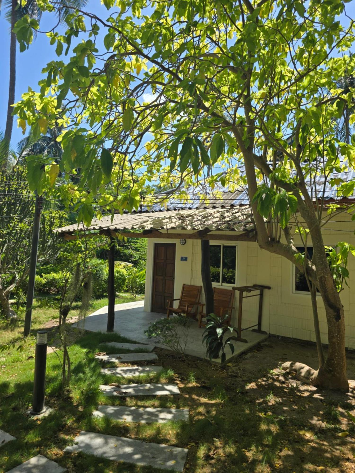 Hotel The Blue Gecko Ko Lanta Esterno foto