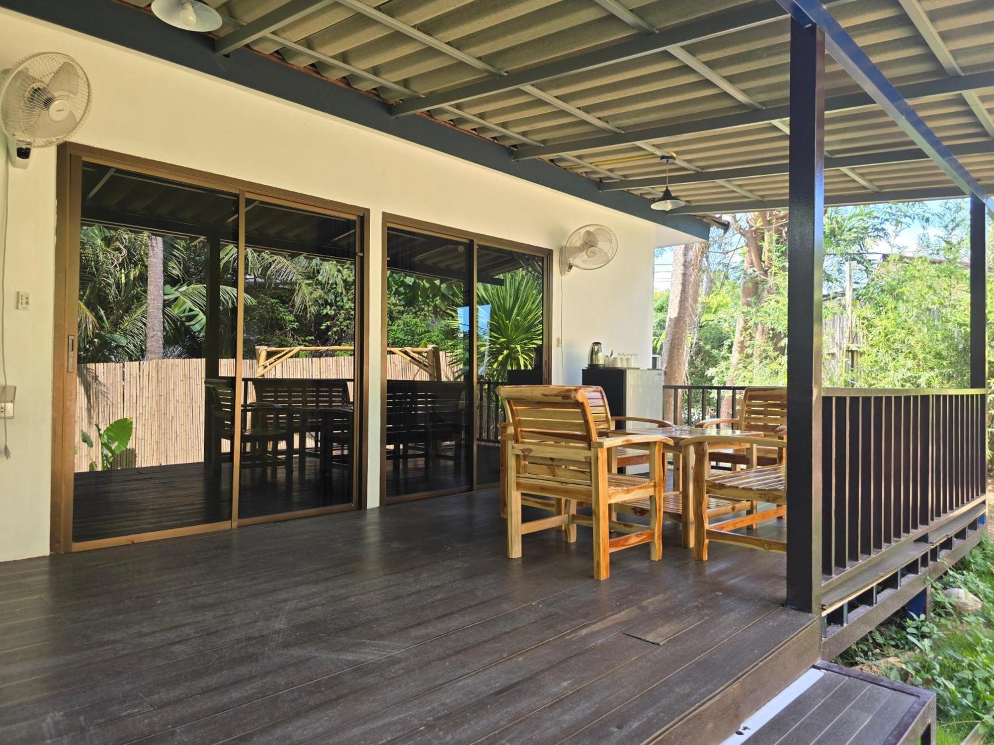 Hotel The Blue Gecko Ko Lanta Esterno foto