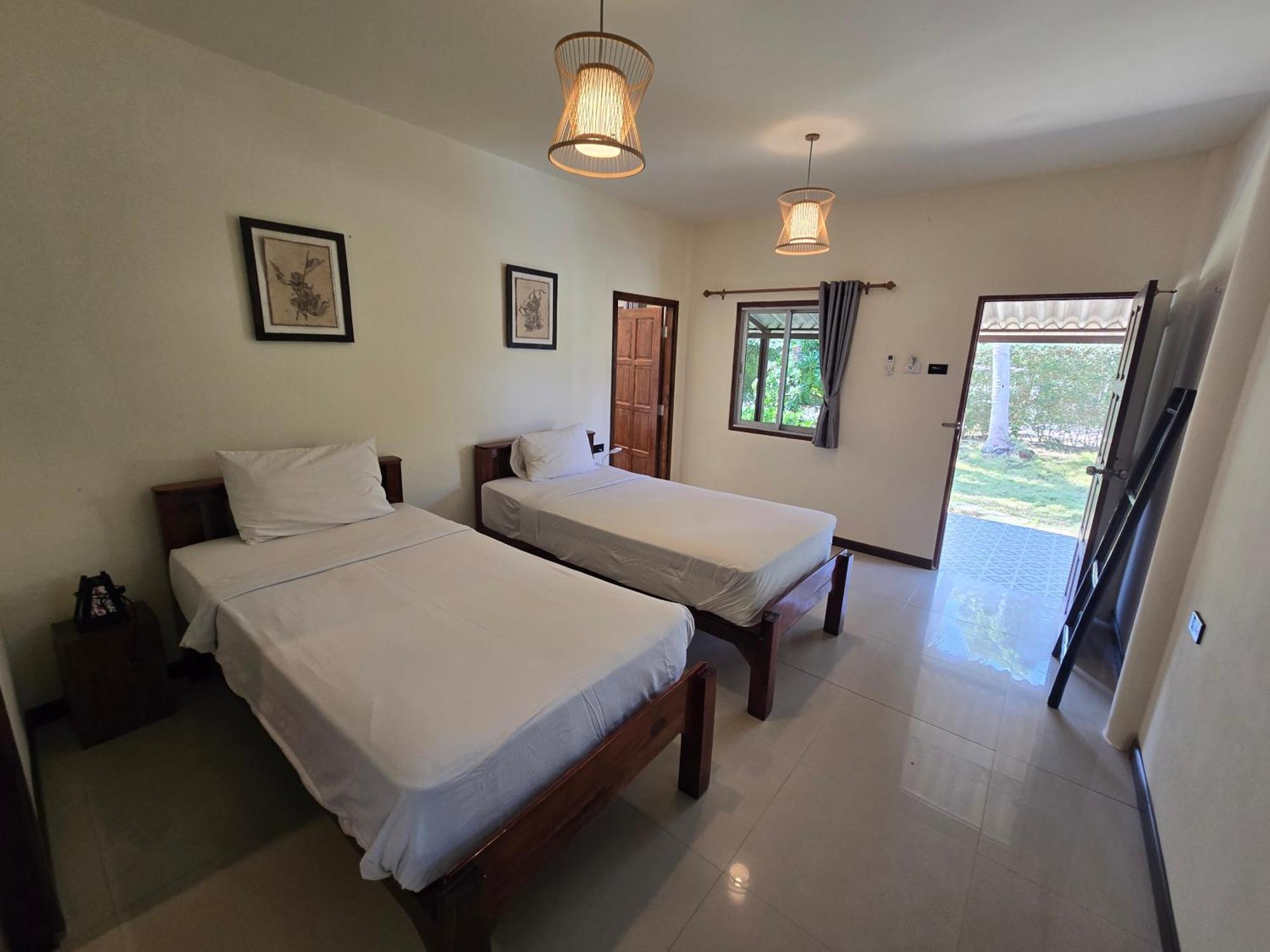 Hotel The Blue Gecko Ko Lanta Esterno foto