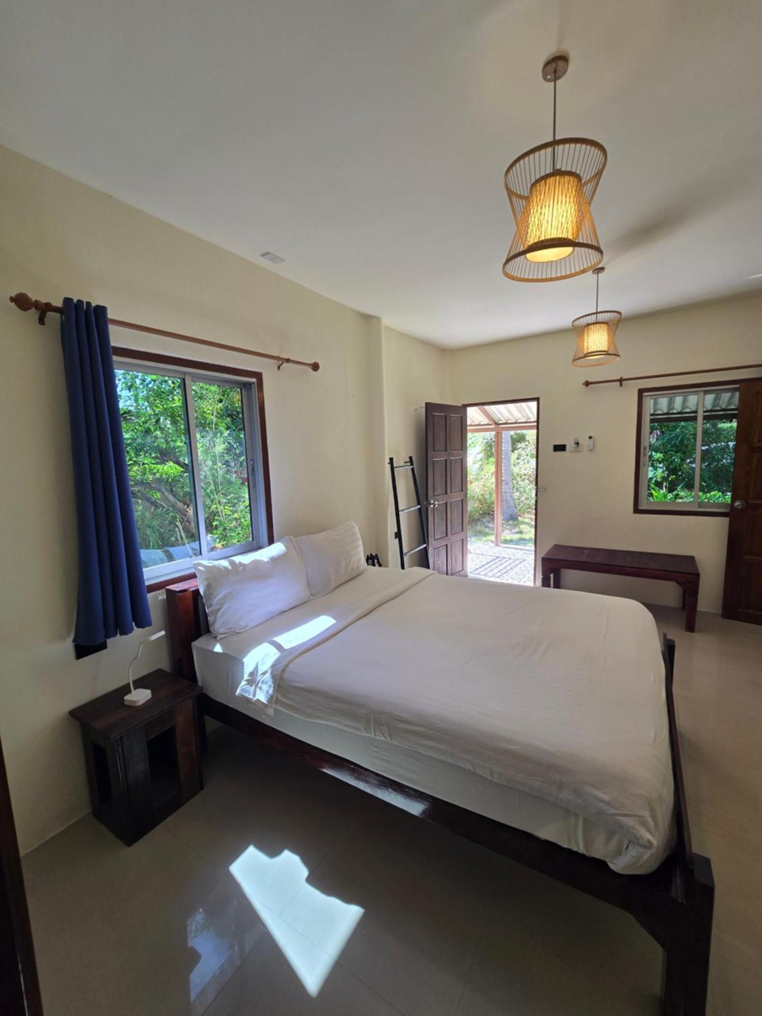 Hotel The Blue Gecko Ko Lanta Esterno foto